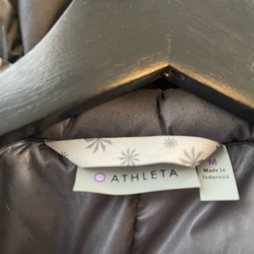 Athleta Bundle of five Women's Jackets -Black, Blue, Gray, Silver Size:M 
EUC - Picture 11 of 13